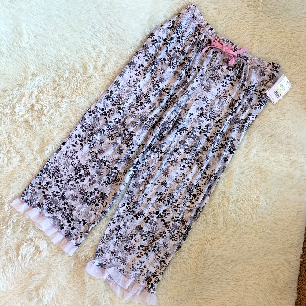 Drawstring Floral PJ Carpris with Frill